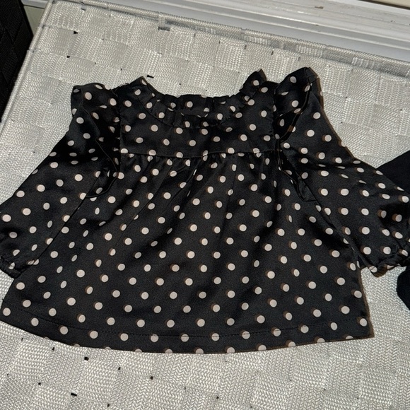 TWO BABY GIRL TOPS FOR SALE SIZE 0-3 MONTHS - Picture 4 of 9